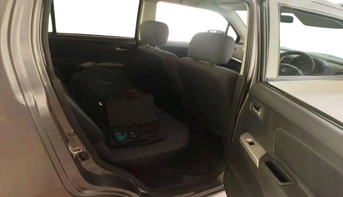 2011 Maruti Wagon R 1.0 VXI, Petrol, Manual, 74,421 km, interior