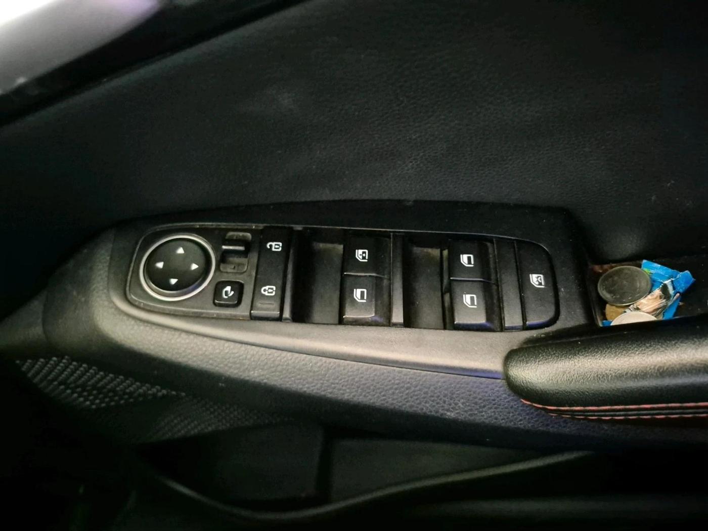 2019 KIA SELTOS GTK 1.4 PETROL, Petrol, Manual, 40,676 km, interior