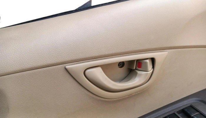 2013 Honda Brio S MT, Petrol, Manual, 39,660 km, interior