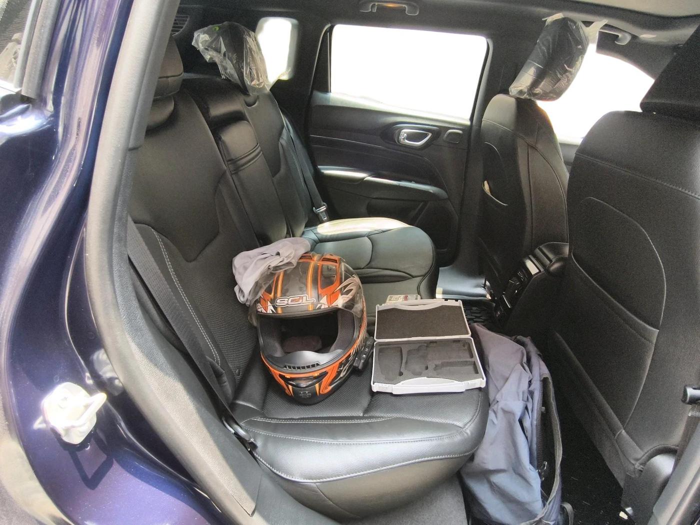 2022 Jeep Compass MODEL S (O) 1.4 PETROL DCT, Petrol, Automatic, 27,175 km, interior