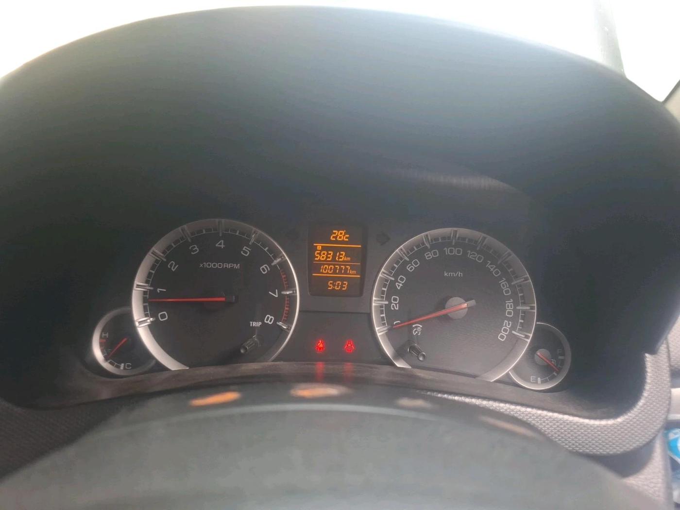 2012 Maruti Swift ZXI, Petrol, Manual, 1,00,777 km, interior