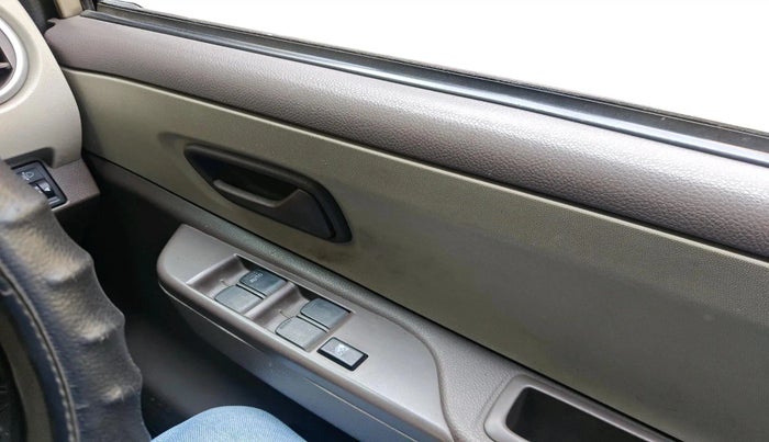 2011 Maruti Zen Estilo VXI, Petrol, Manual, 76,825 km, interior