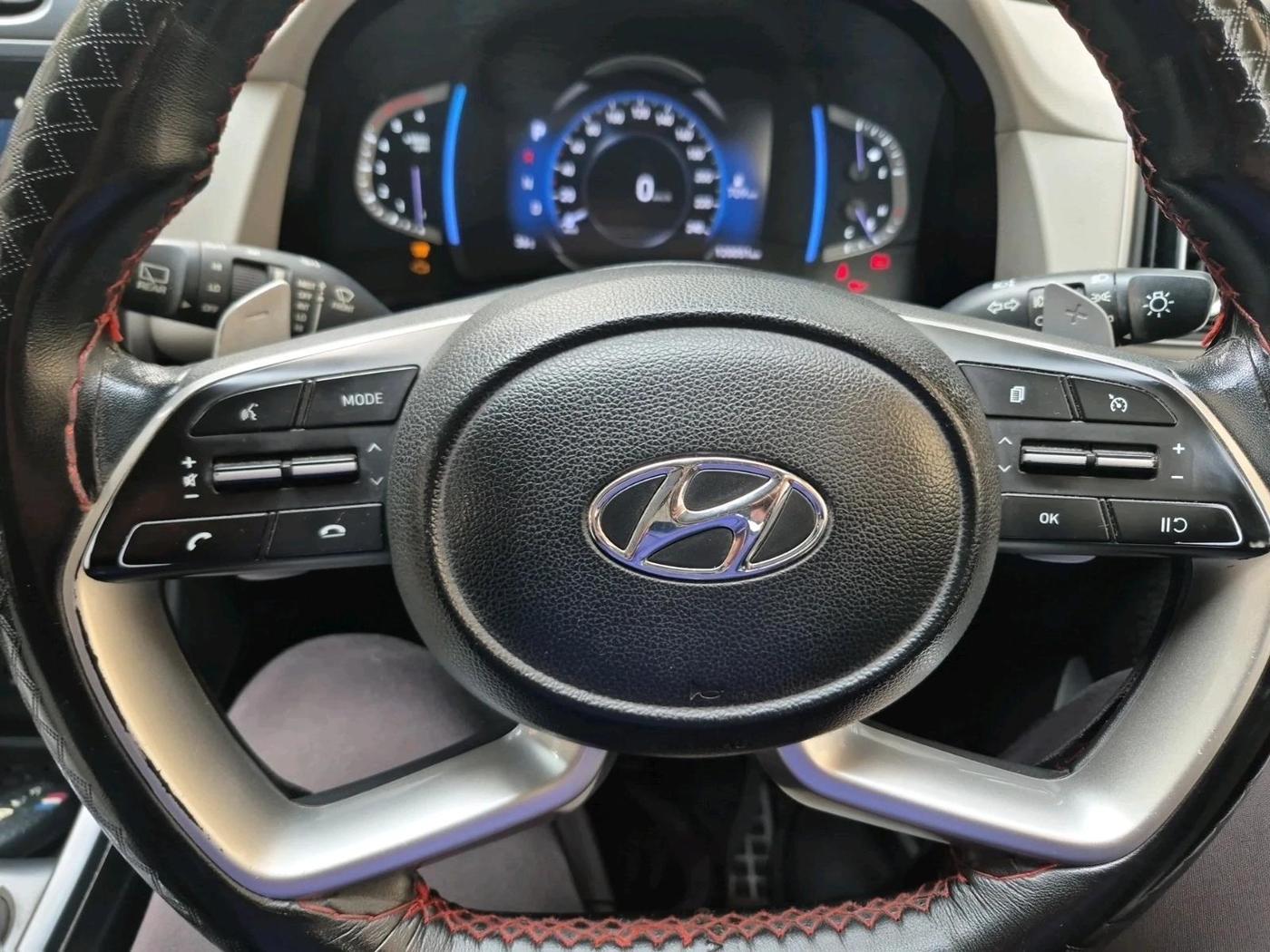 2021 Hyundai Creta SX (O) AT 1.5 DIESEL, Diesel, Automatic, 1,22,113 km, interior
