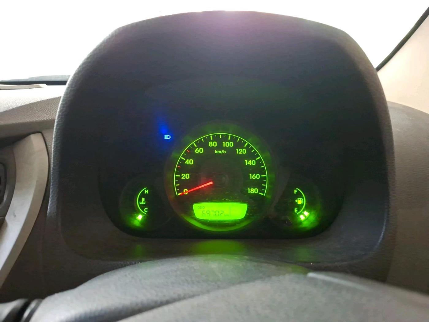 2014 Hyundai Eon ERA +, Petrol, Manual, 69,702 km, interior