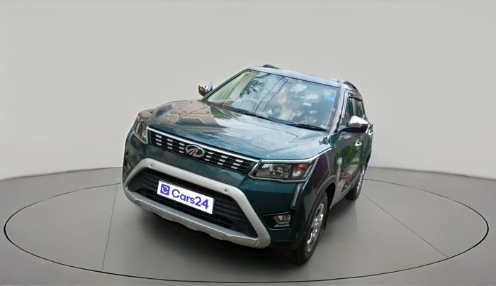 2019 Mahindra XUV300 W6 1.2 PETROL, Petrol, Manual, 15,526 km, exterior