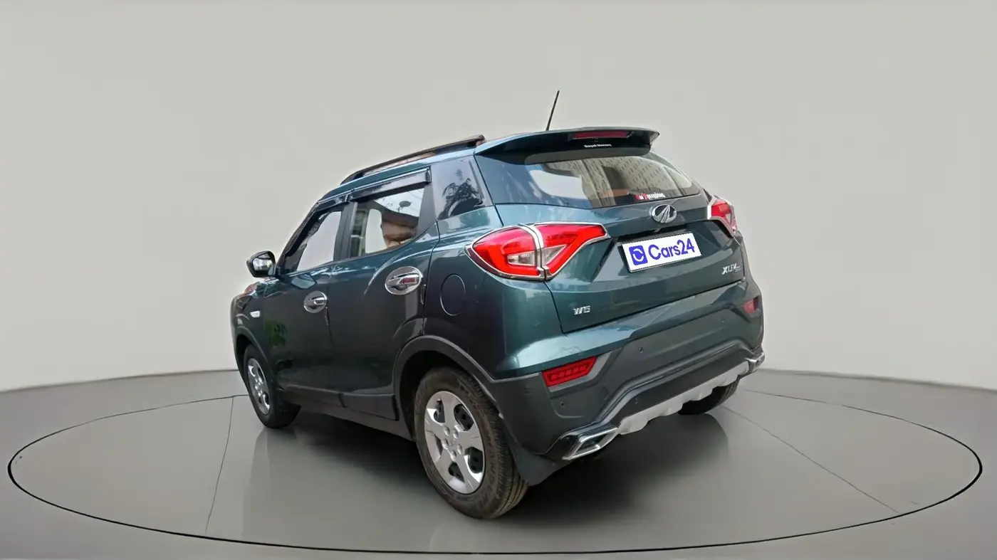2019 Mahindra XUV300 W6 1.2 PETROL, Petrol, Manual, 15,526 km, exterior