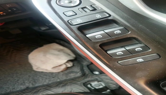 2021 Hyundai ALCAZAR 1.5 SIGNATURE MT 6STR, Diesel, Manual, 20,054 km, interior