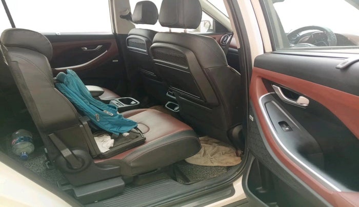 2021 Hyundai ALCAZAR 1.5 SIGNATURE MT 6STR, Diesel, Manual, 20,054 km, interior