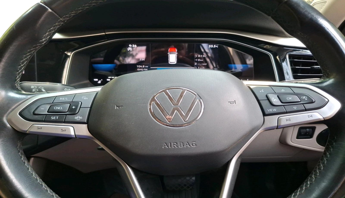 2023 Volkswagen VIRTUS TOPLINE TSI 1.0 AT, Petrol, Automatic, 21,495 km, interior