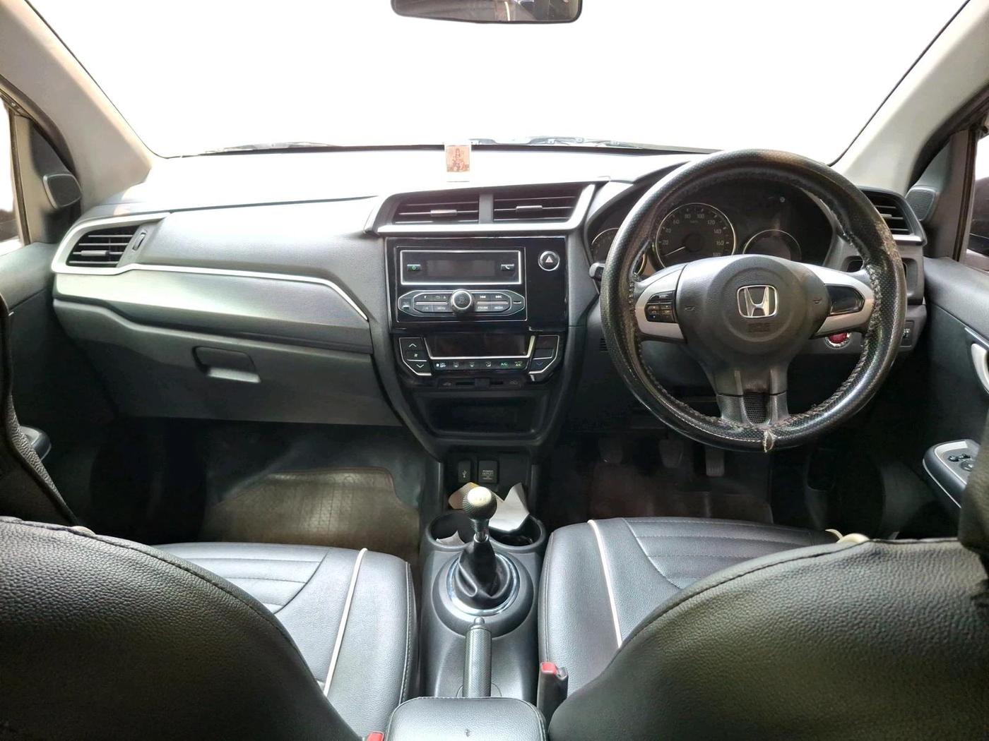 2017 Honda BR-V 1.5L I-VTEC V, Petrol, Manual, 73,245 km, interior