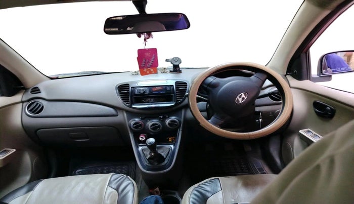 2013 Hyundai i10 ERA 1.1, Petrol, Manual, 1,19,392 km, interior