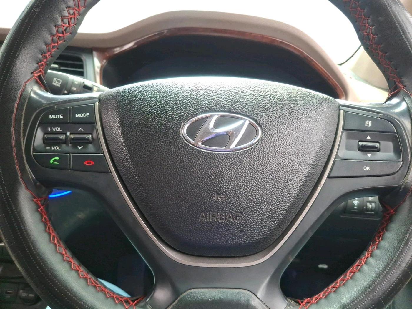 2015 Hyundai Elite i20 ASTA 1.2, Petrol, Manual, 62,046 km, interior