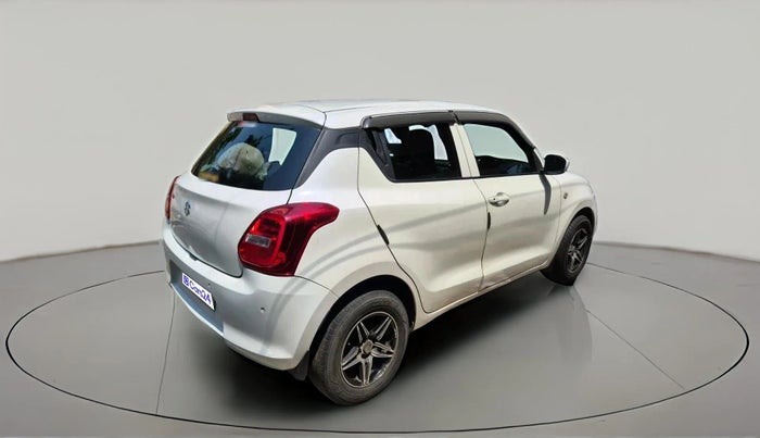 2021 Maruti Swift LXI, Petrol, Manual, 52,711 km, exterior