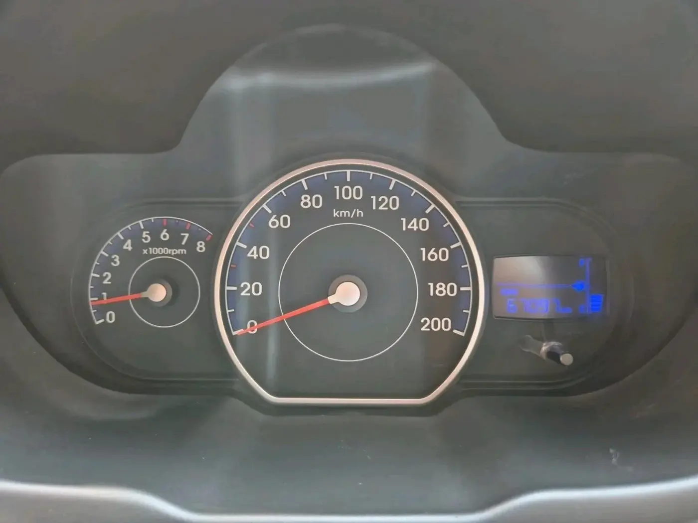 2014 Hyundai i10 SPORTZ 1.2, Petrol, Manual, 67,097 km, interior