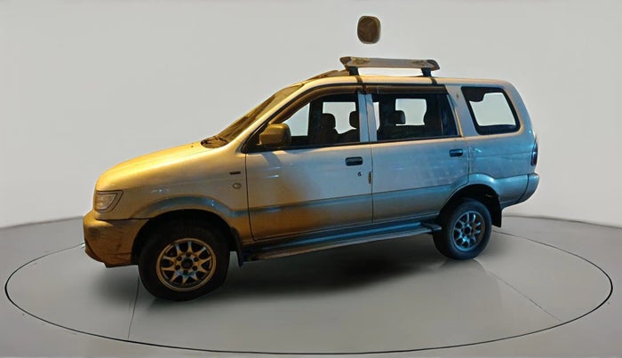 2013 Chevrolet Tavera NEO 3 LT 8 STR BS IV, Diesel, Manual, 1,25,179 km, exterior