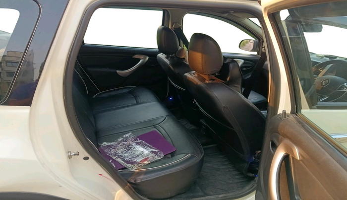 2020 Renault Duster RXE PETROL, Petrol, Manual, 34,173 km, interior