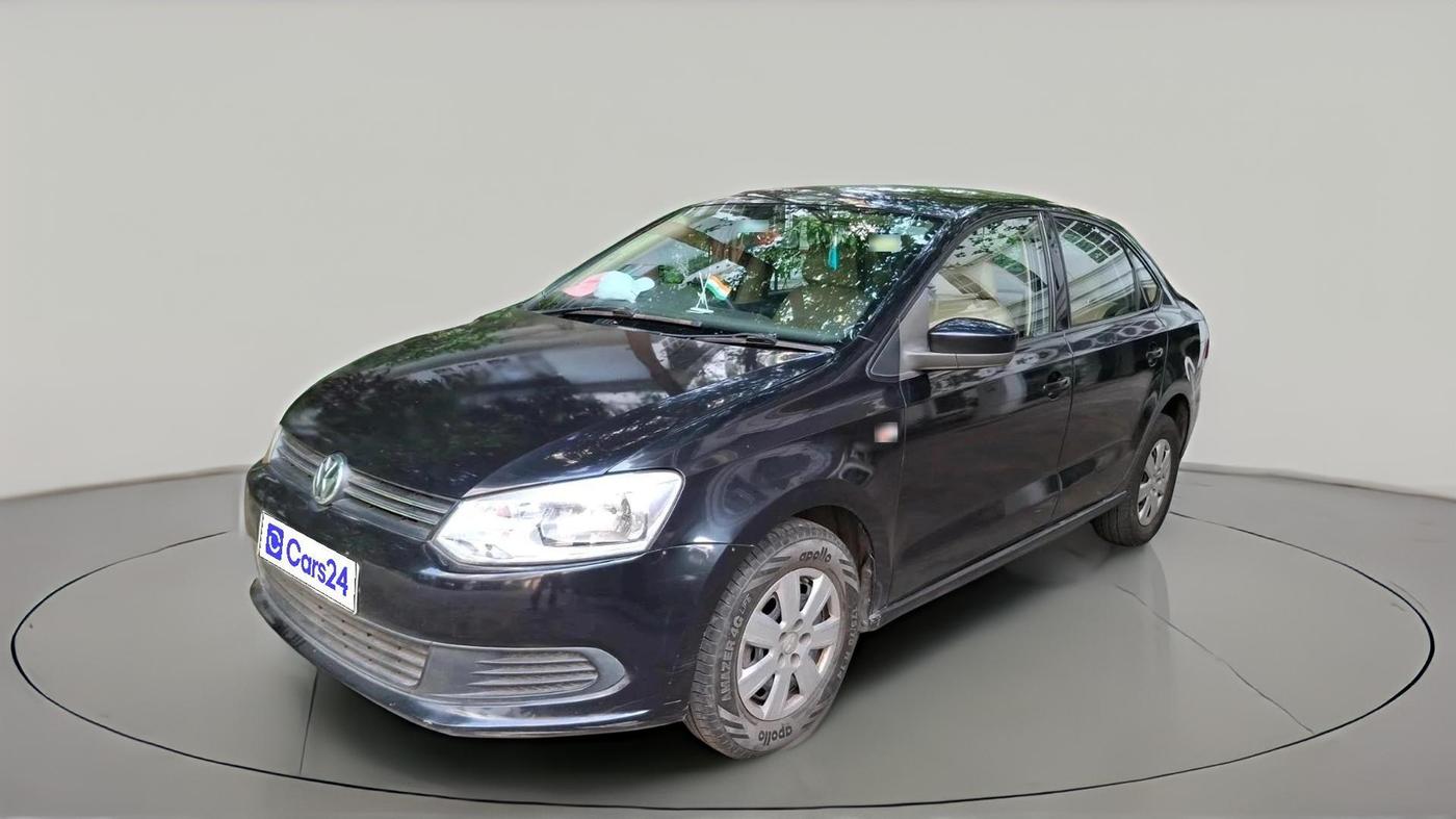 2013 Volkswagen Vento COMFORTLINE 1.6, Petrol, Manual, 65,306 km, exterior