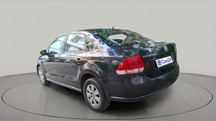 2013 Volkswagen Vento COMFORTLINE 1.6, Petrol, Manual, 65,306 km, exterior
