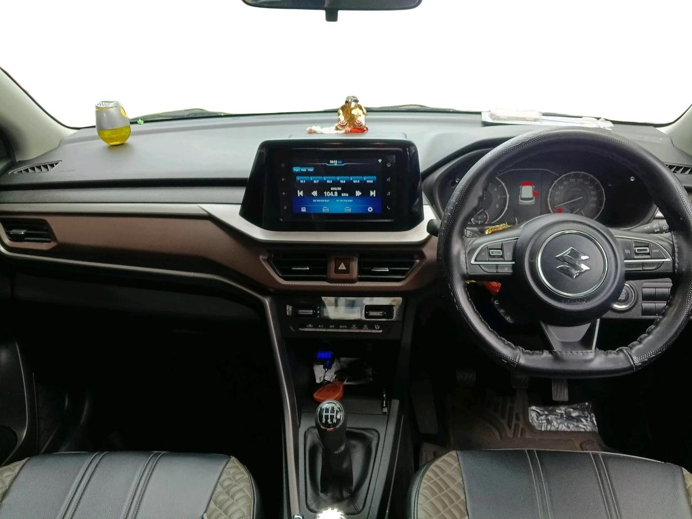 2024 Maruti BREZZA ZXI SMART HYBRID , Petrol, Manual, 8,061 km, interior