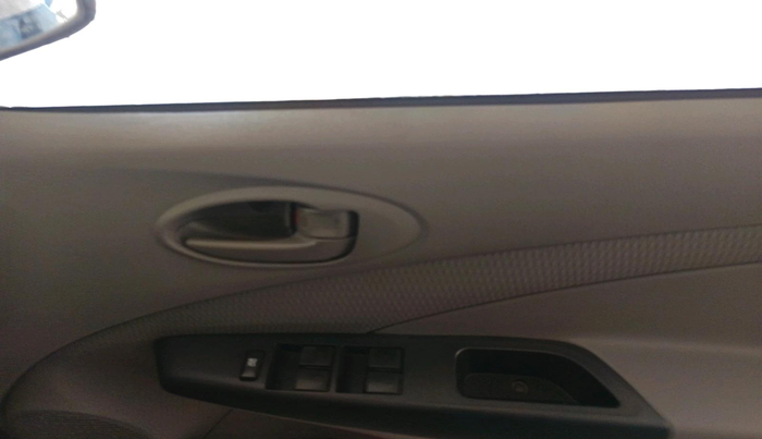 2011 Toyota Etios G, Petrol, Manual, 90,105 km, interior