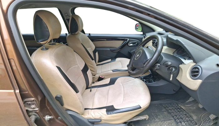 2013 Renault Duster 110 PS RXZ DIESEL, Diesel, Manual, 51,235 km, interior