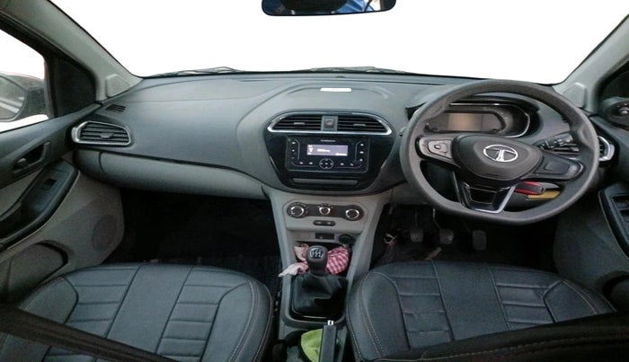 2022 Tata Tiago XT PETROL, Petrol, Manual, 8,129 km, interior