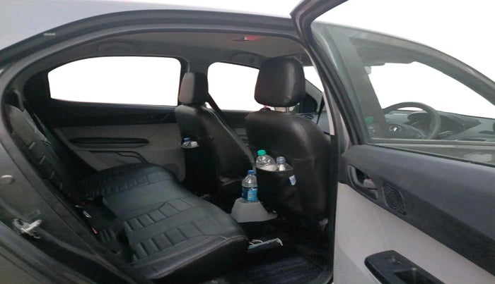 2022 Tata Tiago XT PETROL, Petrol, Manual, 8,129 km, interior