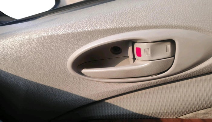 2014 Toyota Etios V, Petrol, Manual, 32,784 km, interior