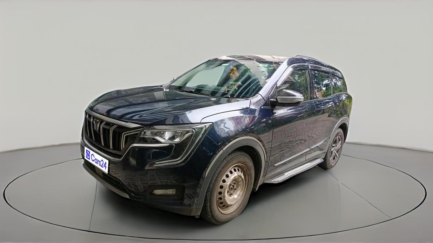 2023 Mahindra XUV700 AX 5 D MT 7 STR, Diesel, Manual, 22,883 km, exterior