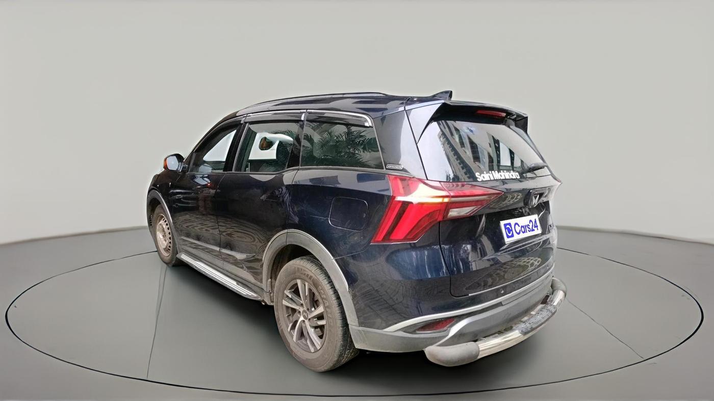 2023 Mahindra XUV700 AX 5 D MT 7 STR, Diesel, Manual, 22,883 km, exterior