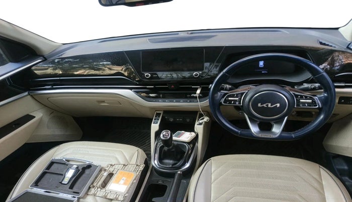 2022 KIA CARENS LUXURY PLUS 1.5 DIESEL 7 STR, Diesel, Manual, 66,815 km, interior