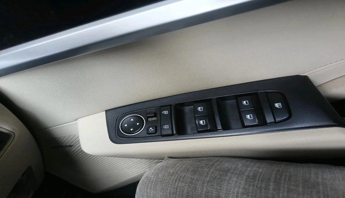 2022 KIA CARENS LUXURY PLUS 1.5 DIESEL 7 STR, Diesel, Manual, 66,815 km, interior