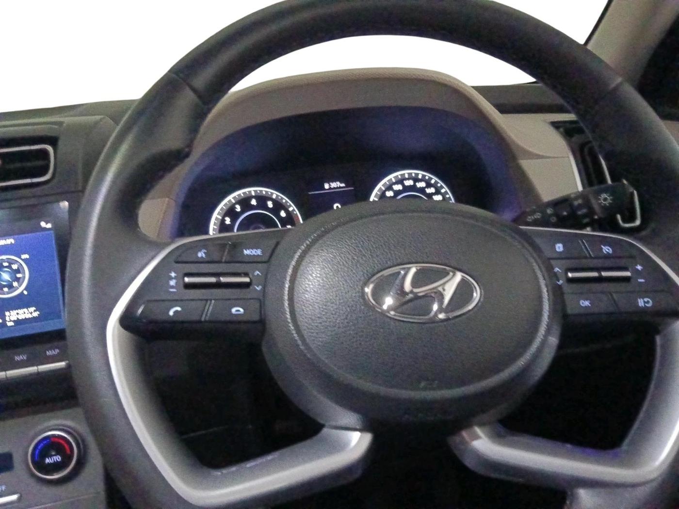 2022 Hyundai Creta SX 1.5 PETROL, Petrol, Manual, 21,446 km, interior