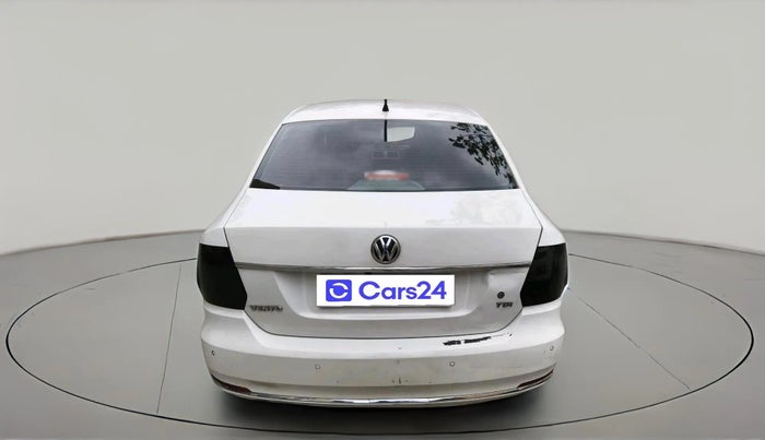 2015 Volkswagen Vento HIGHLINE 1.5 AT, Diesel, Automatic, 62,878 km, exterior