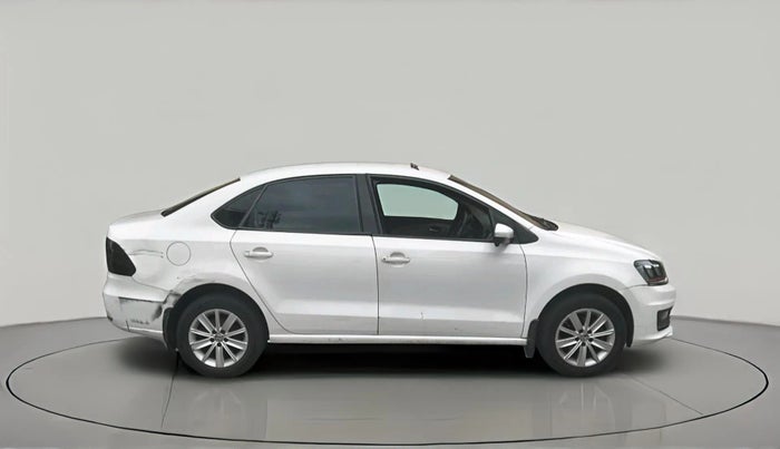 2015 Volkswagen Vento HIGHLINE 1.5 AT, Diesel, Automatic, 62,878 km, exterior