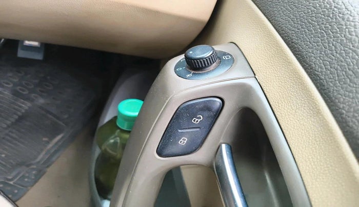 2015 Volkswagen Vento HIGHLINE 1.5 AT, Diesel, Automatic, 62,878 km, interior