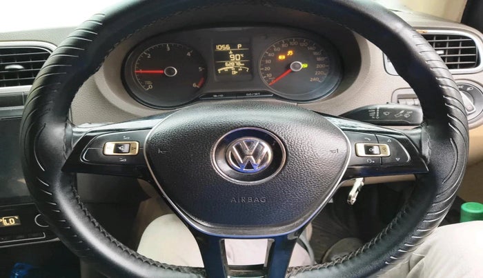 2015 Volkswagen Vento HIGHLINE 1.5 AT, Diesel, Automatic, 62,878 km, interior