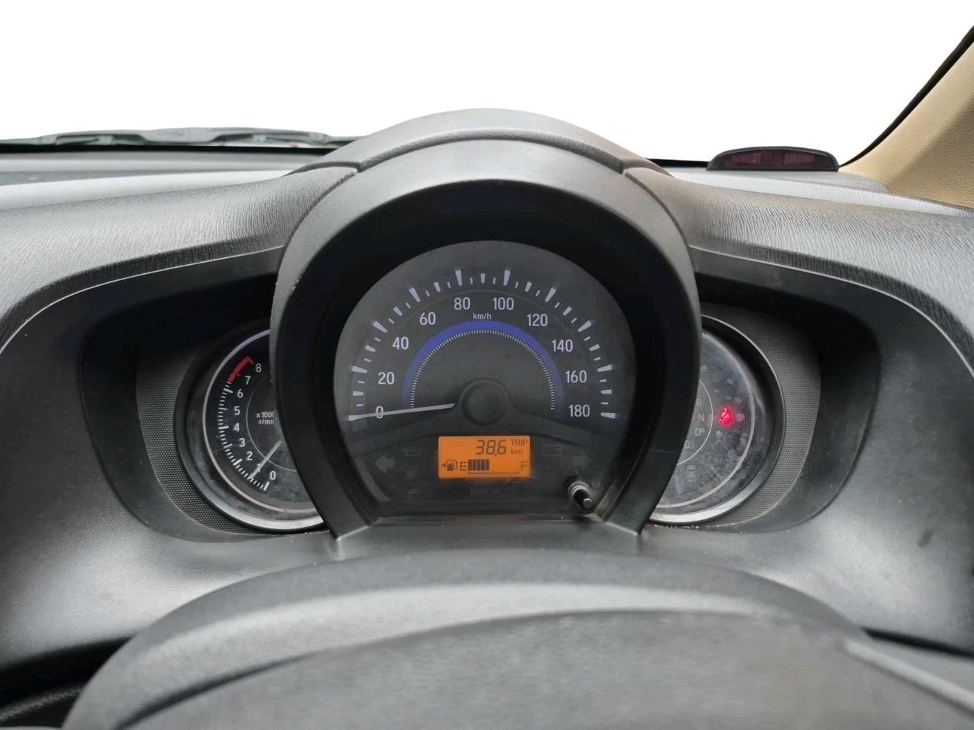 2015 Honda Brio VX AT, Petrol, Automatic, 65,807 km, interior