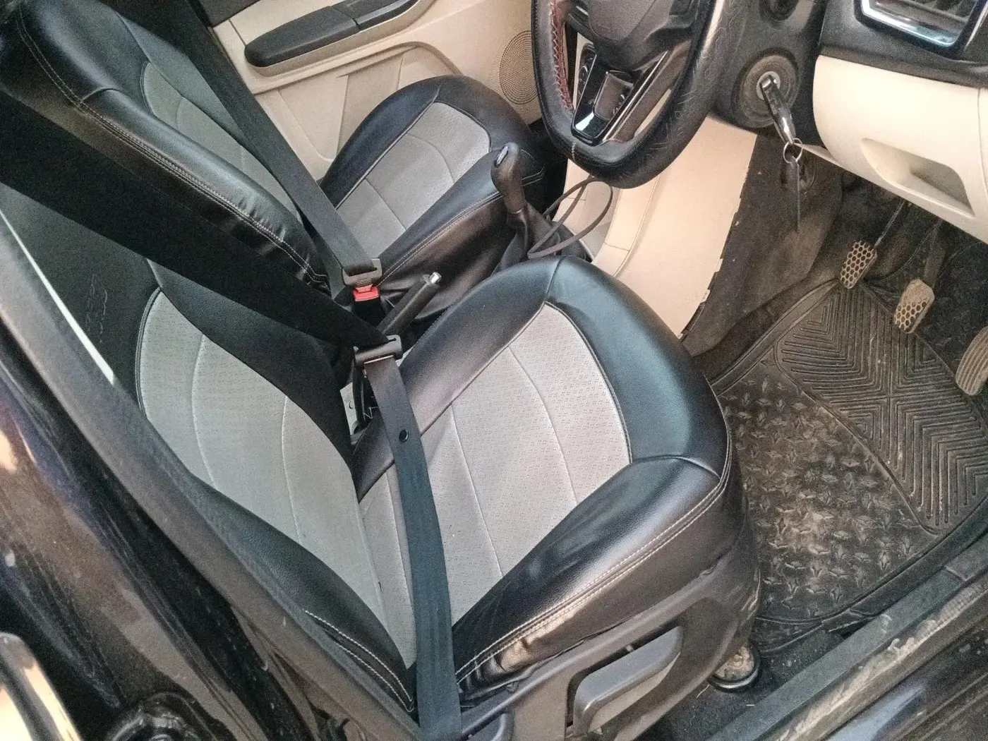 2023 Tata Tiago XZ PLUS PETROL, Petrol, Manual, 57,673 km, interior