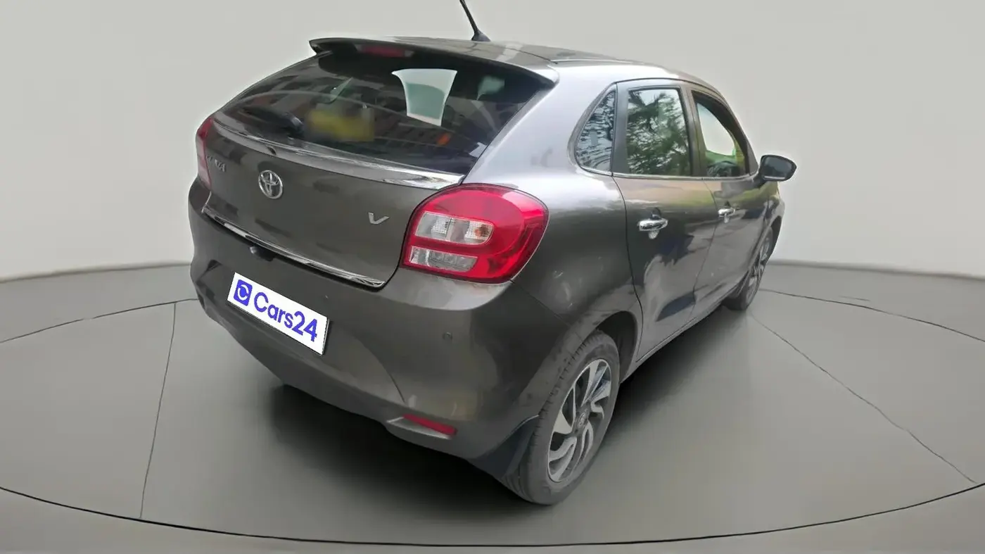 2020 Toyota Glanza V, Petrol, Manual, 13,881 km, exterior