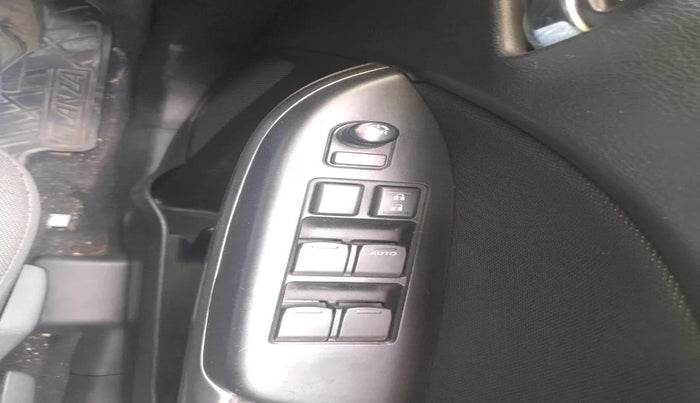 2020 Toyota Glanza V, Petrol, Manual, 13,881 km, interior