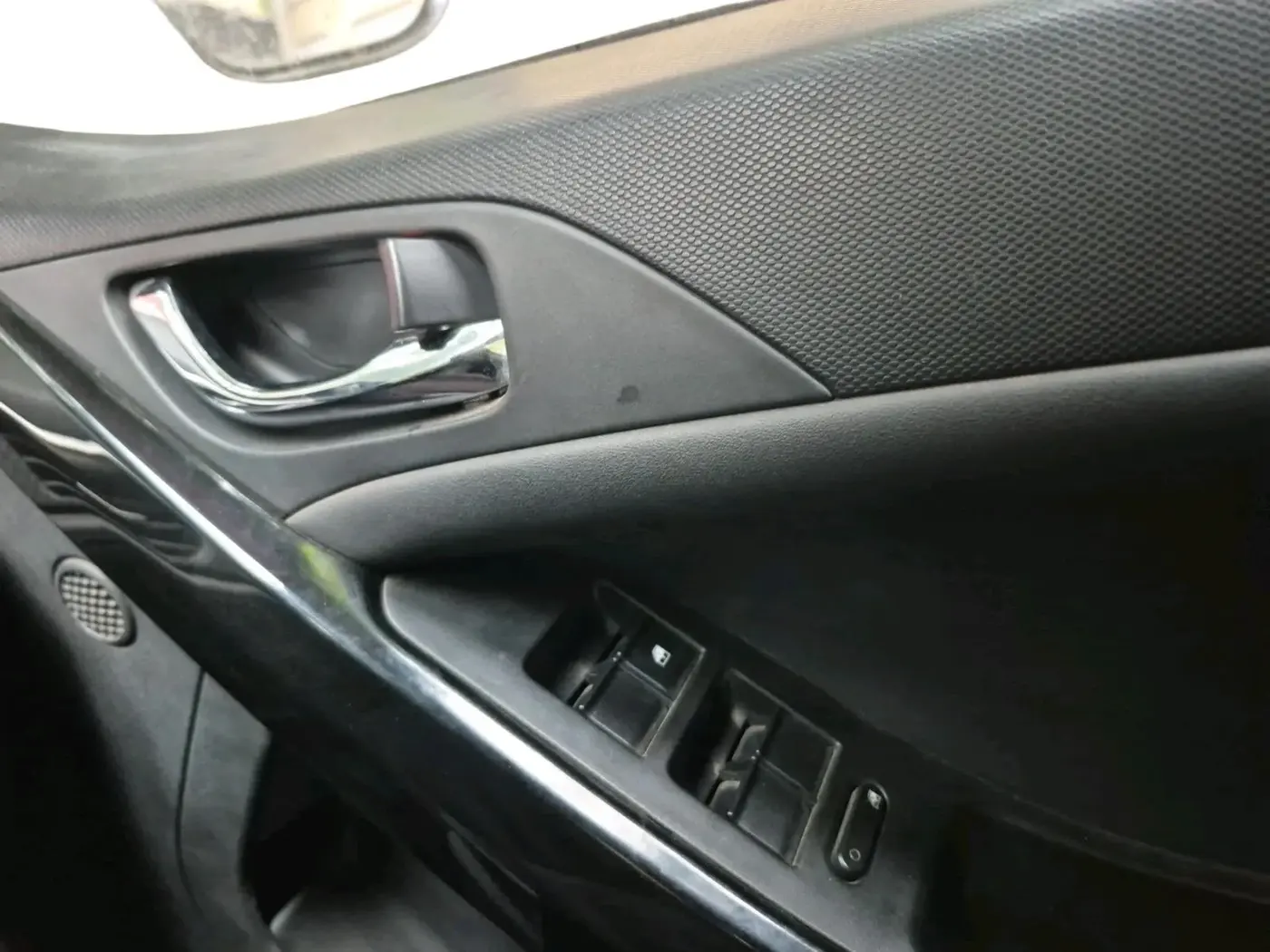 2023 Tata NEXON FEARLESS + SUNROOF DCA DUAL TONE 1.2 PETROL, Petrol, Automatic, 11,643 km, interior