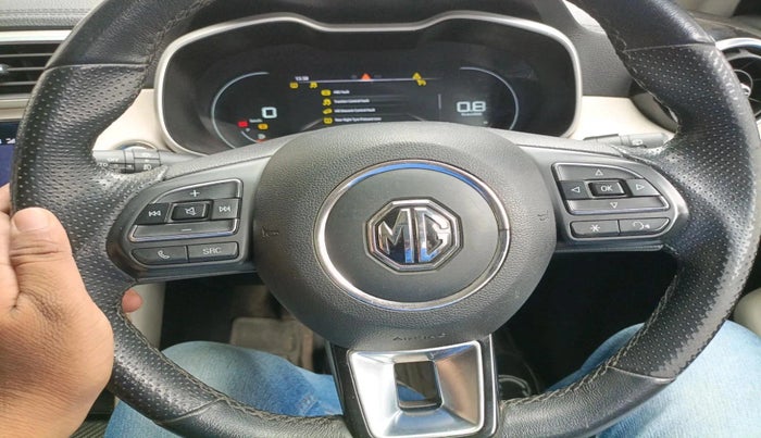 2021 MG ASTOR SHARP 1.5 MT, Petrol, Manual, 39,070 km, interior