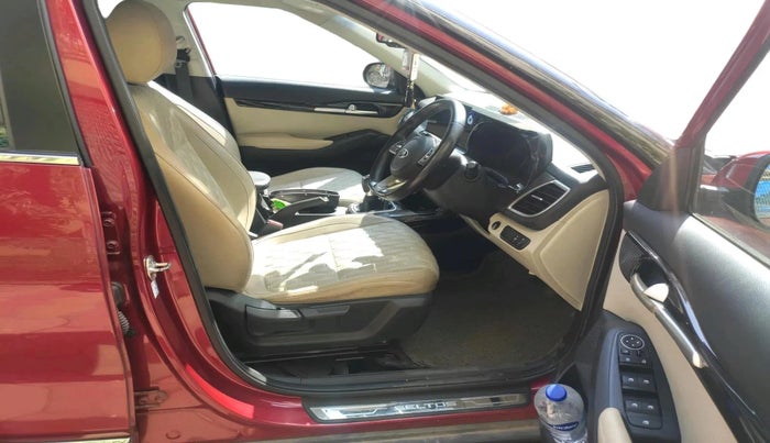 2019 KIA SELTOS HTX 1.5 PETROL, Petrol, Manual, 28,000 km, interior