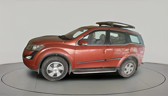 2017 Mahindra XUV500 W6, Diesel, Manual, 43,593 km, exterior