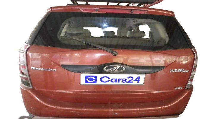 2017 Mahindra XUV500 W6, Diesel, Manual, 43,593 km, exterior