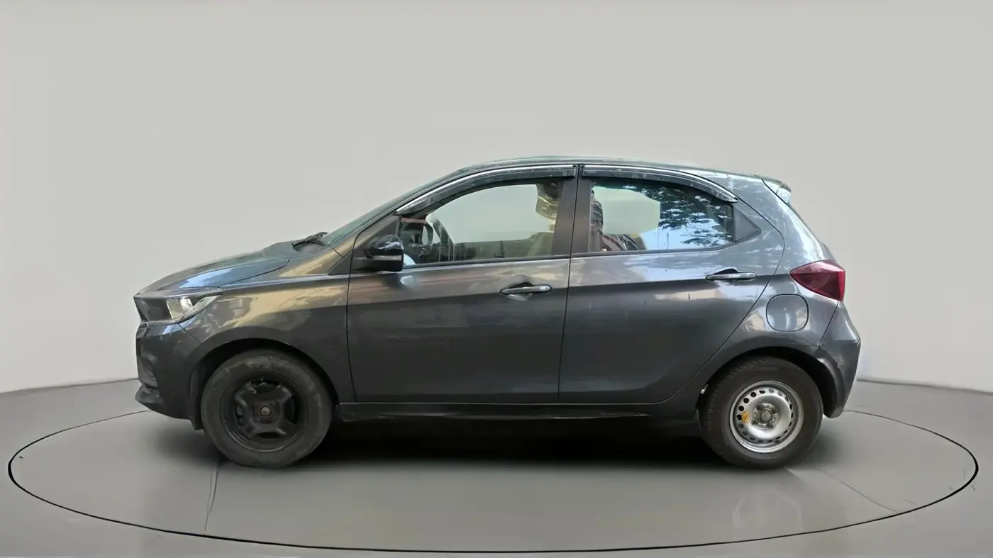 2023 Tata Tiago XT PETROL, Petrol, Manual, 18,061 km, exterior