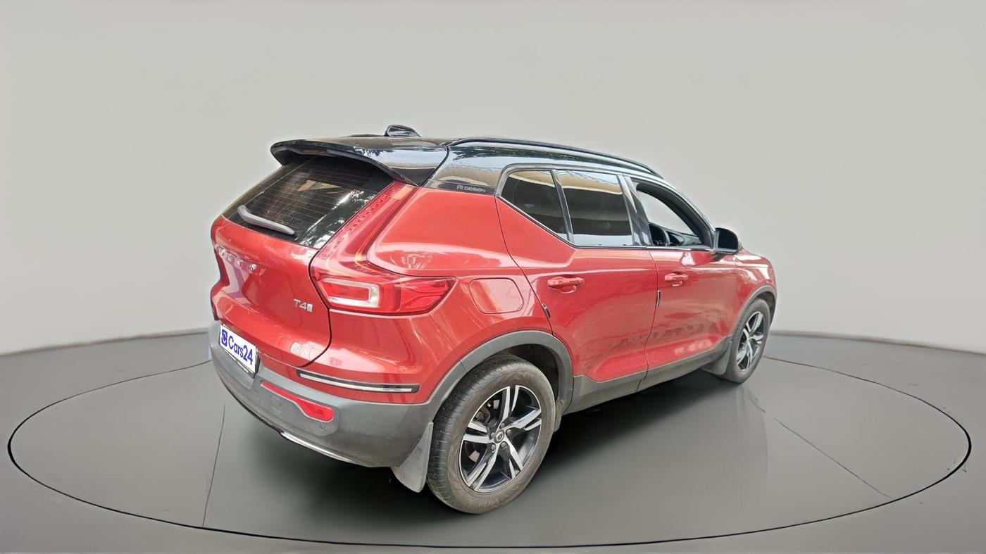 2020 Volvo XC 40 T4 R Design, Petrol, Automatic, 58,294 km, exterior