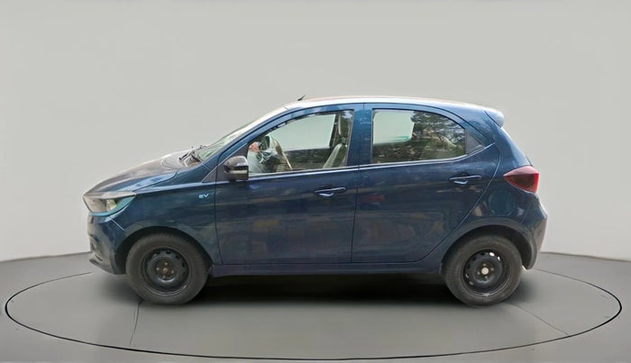2023 Tata TIAGO EV XT LONG RANGE, Electric, Automatic, 76,864 km, exterior