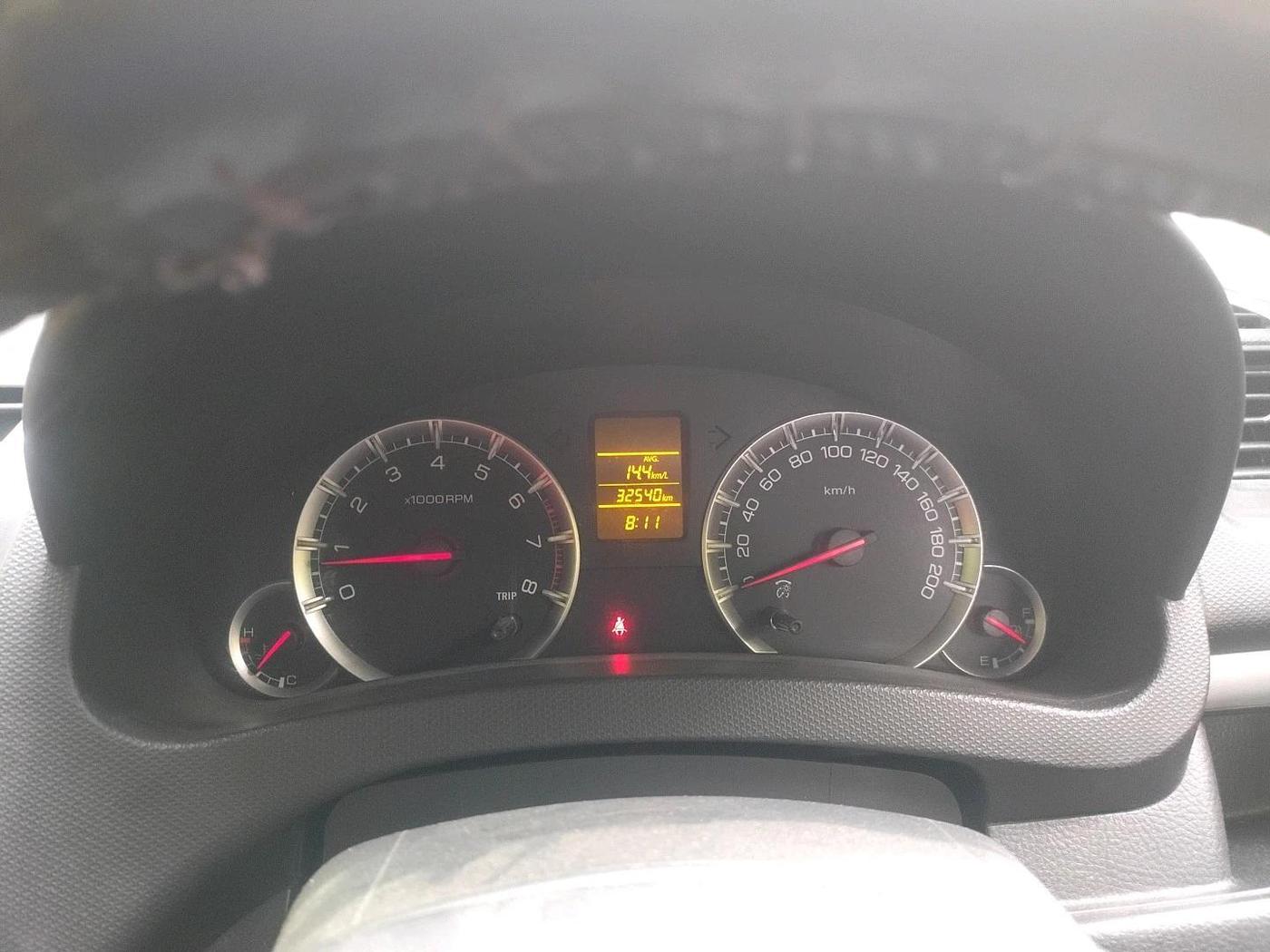 2013 Maruti Swift VXI, Petrol, Manual, 32,540 km, interior